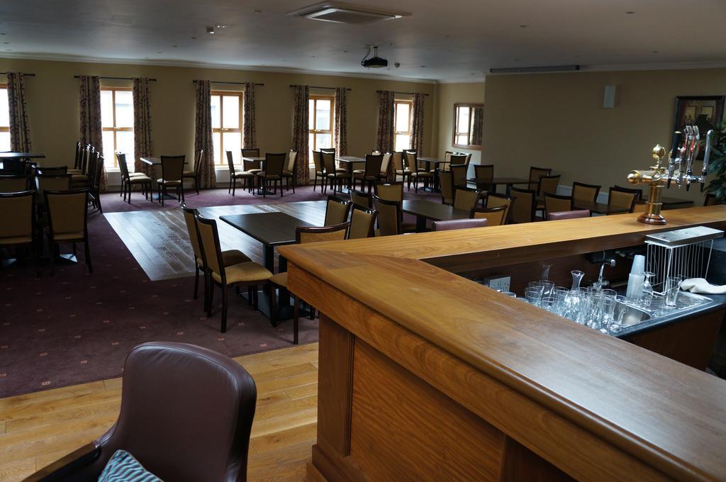 Jacksons Restaurant And Accommodation Roscommon Bagian luar foto